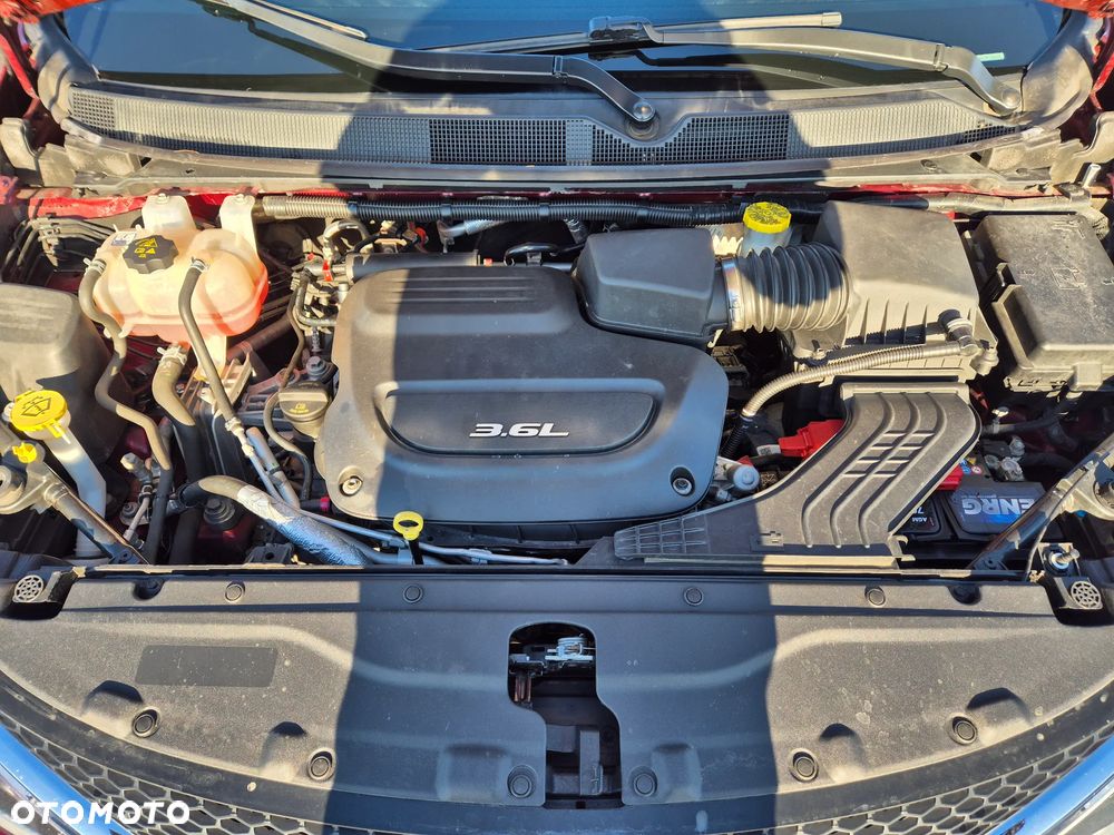 Chrysler Pacifica - 18