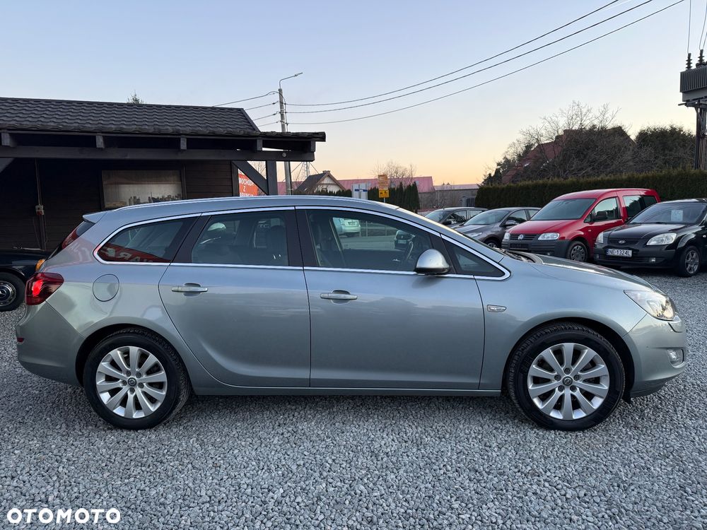 Opel Astra 2.0 CDTI DPF Design Edition - 13