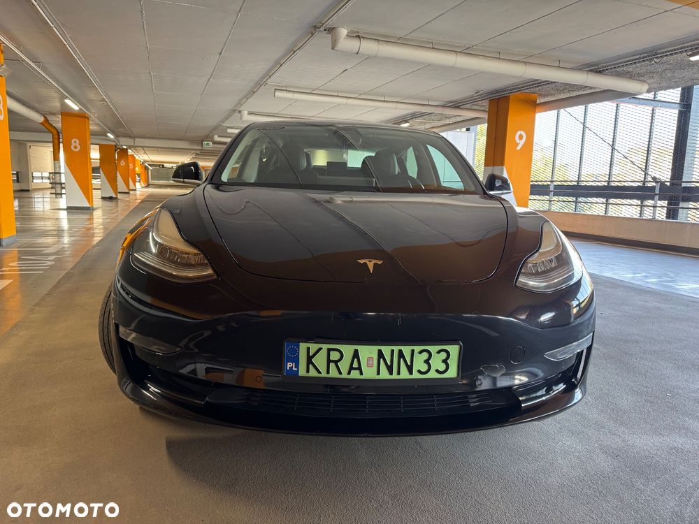 Tesla Model 3 Long Range AWD - 4