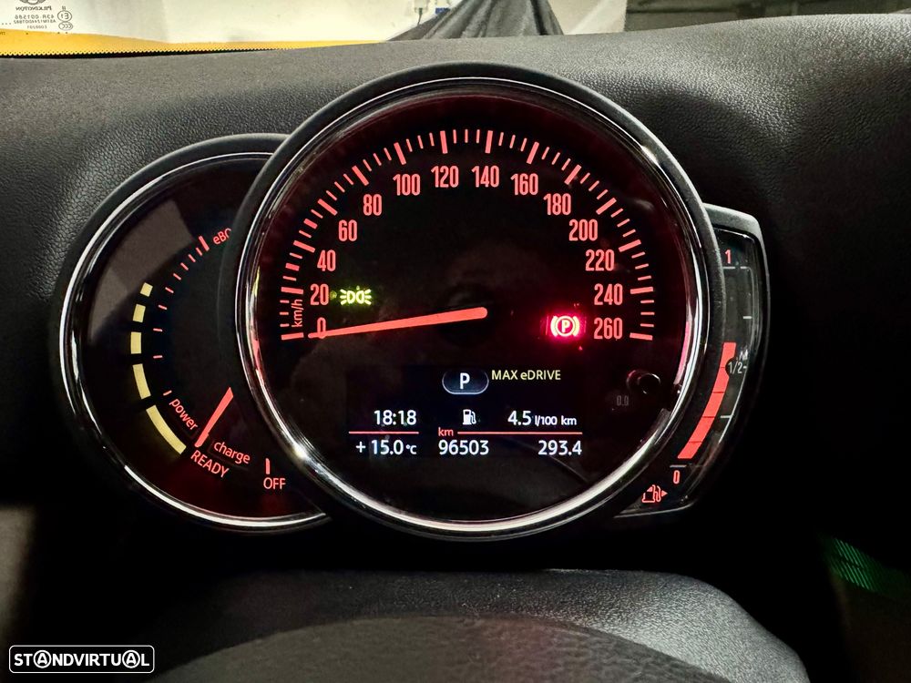 MINI Countryman Cooper SE ALL4 Auto - 25