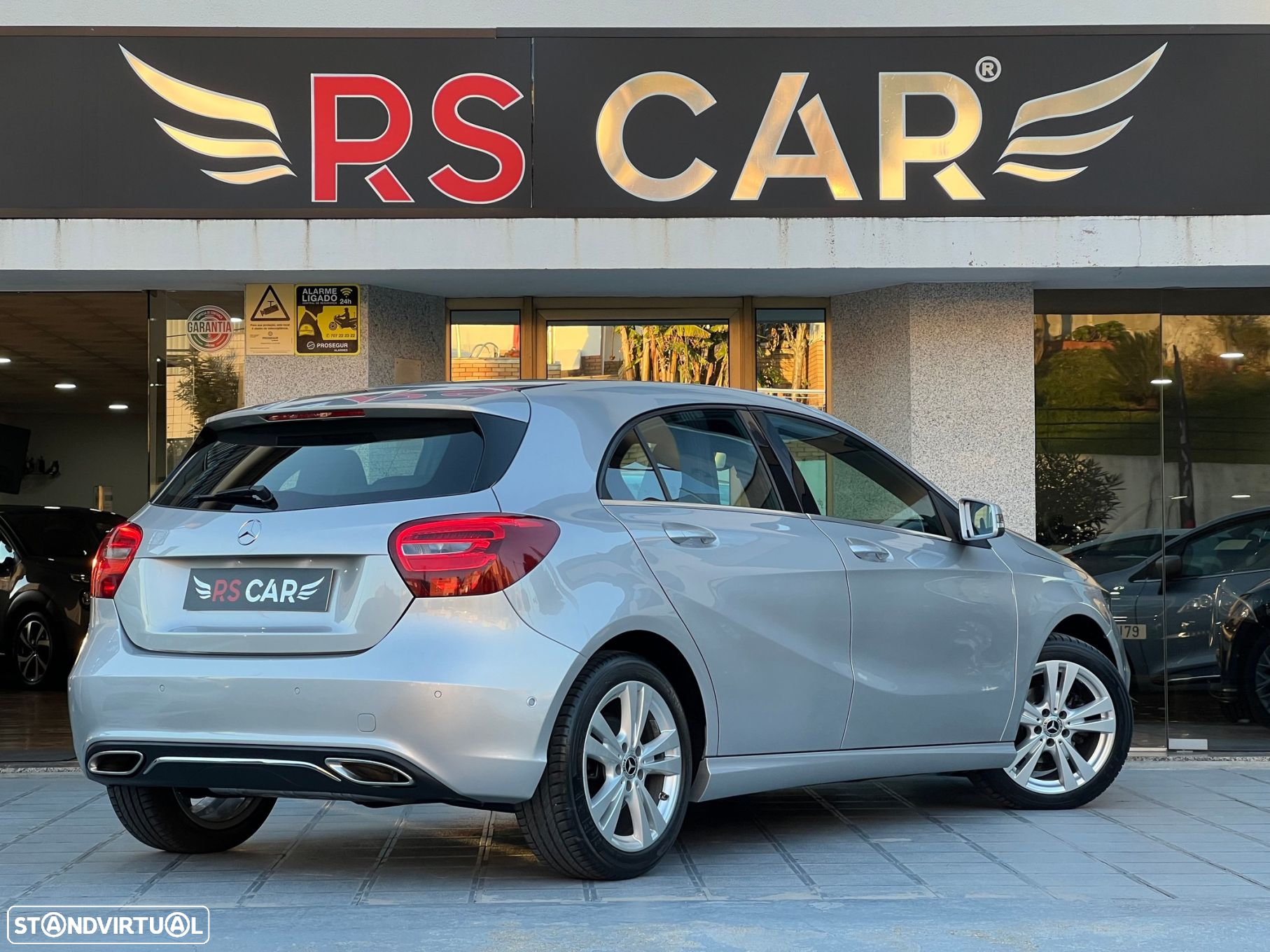Mercedes-Benz A 180 d Urban - 7