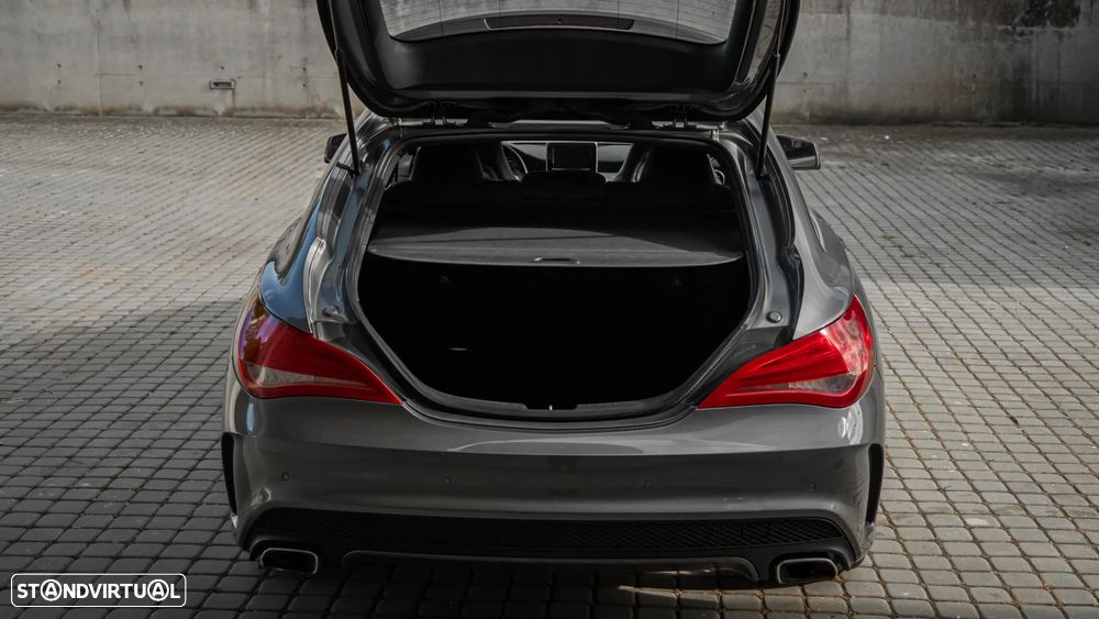 Mercedes-Benz CLA 200 d Shooting Brake AMG Line Aut. - 22