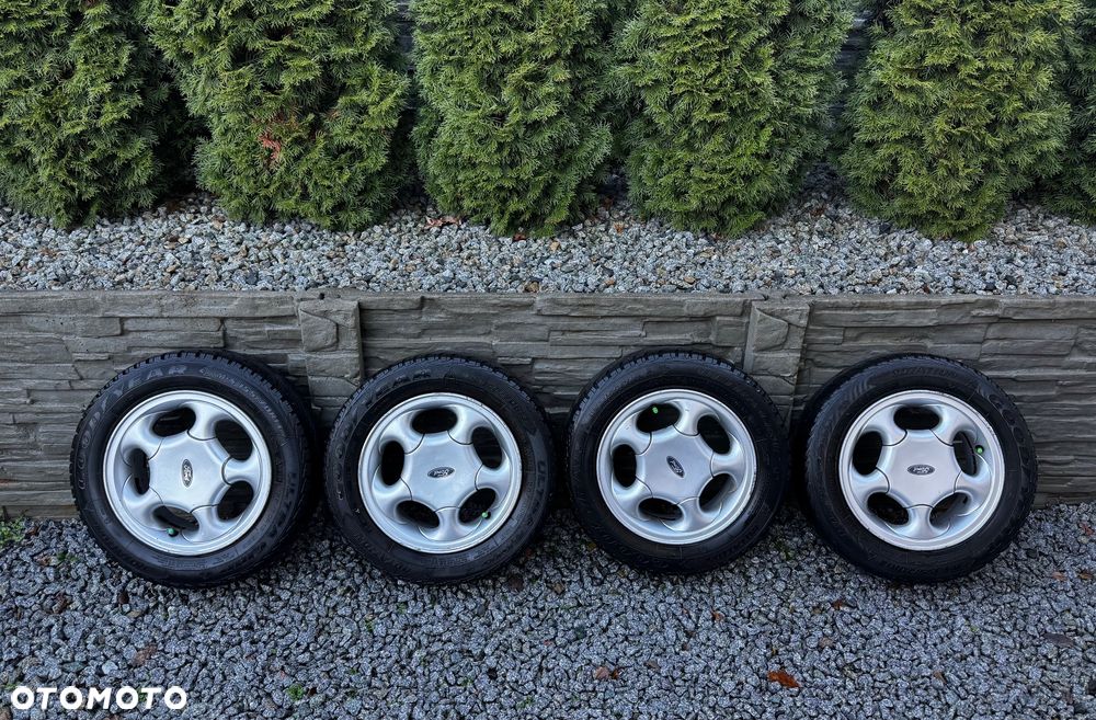 Ford Focus Trend - 8