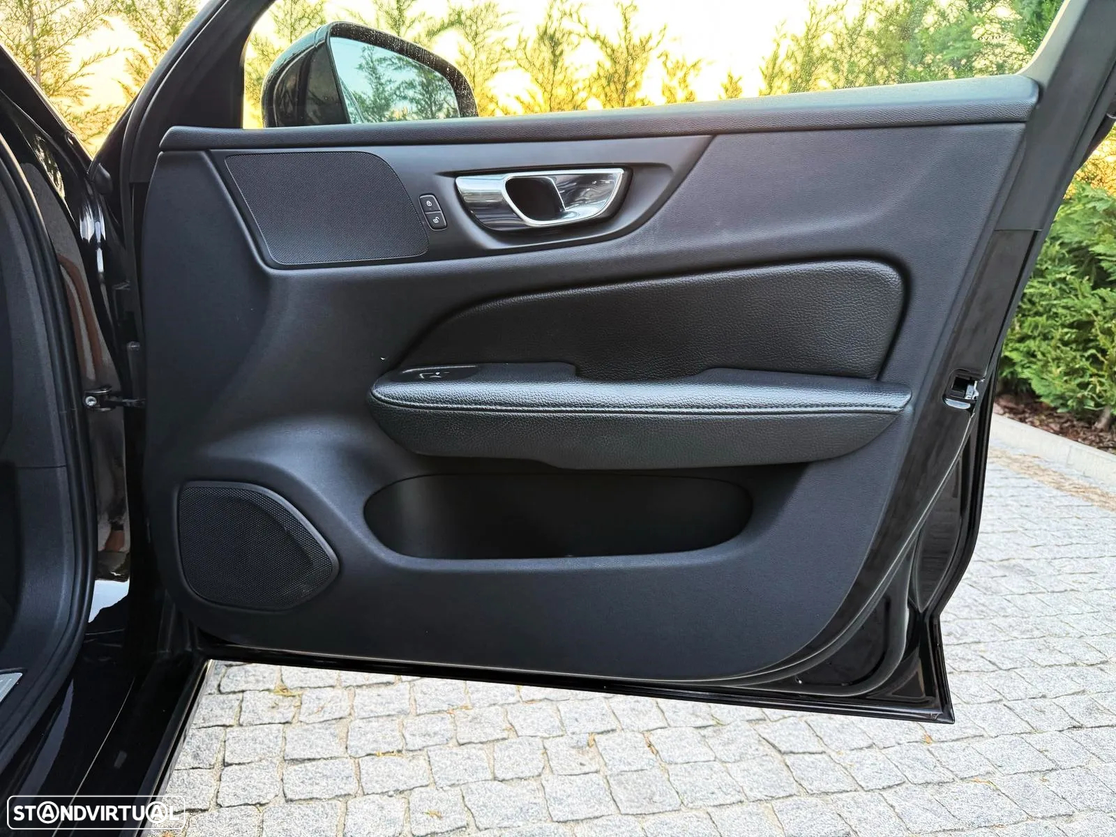 Volvo V60 2.0 T8 AWD TE Inscription Expression - 22
