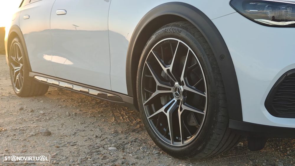 Mercedes-Benz E 300 de 4Matic All-Terrain - 9