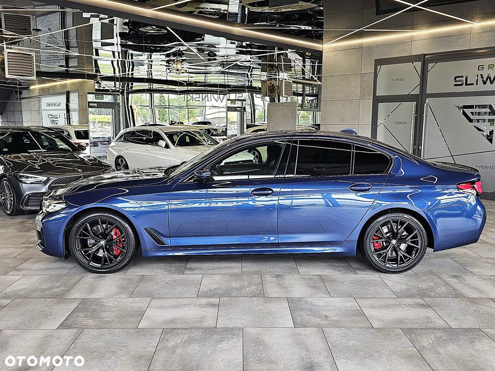 BMW Seria 5 530i xDrive mHEV M Sport sport - 5