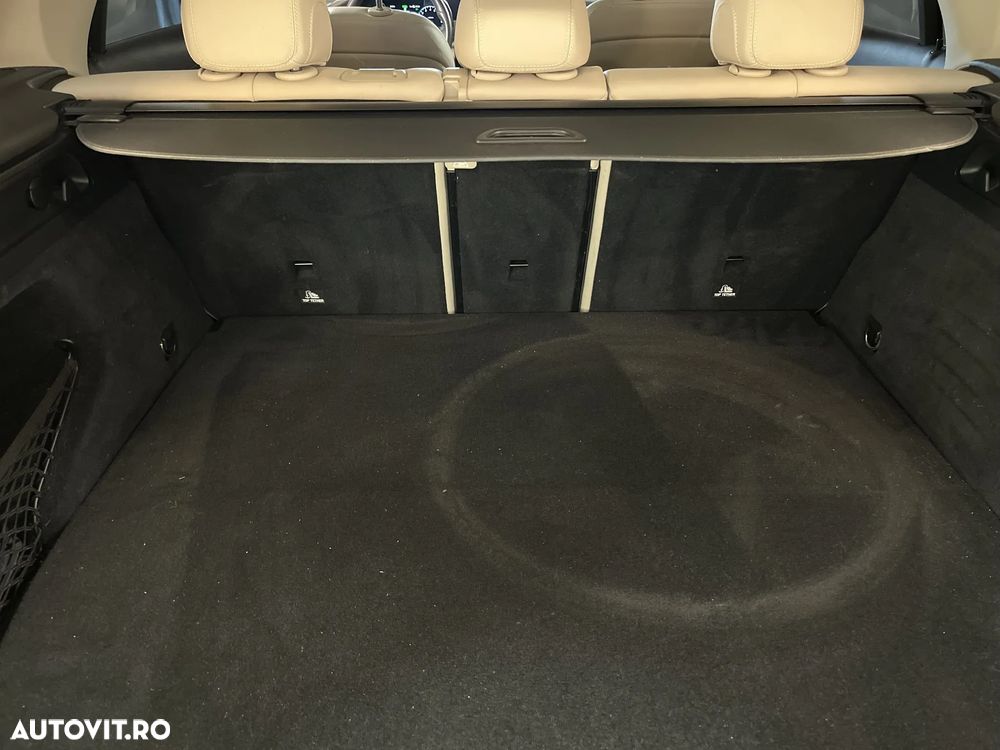 Mercedes-Benz GLC 300 e 4MATIC - 15