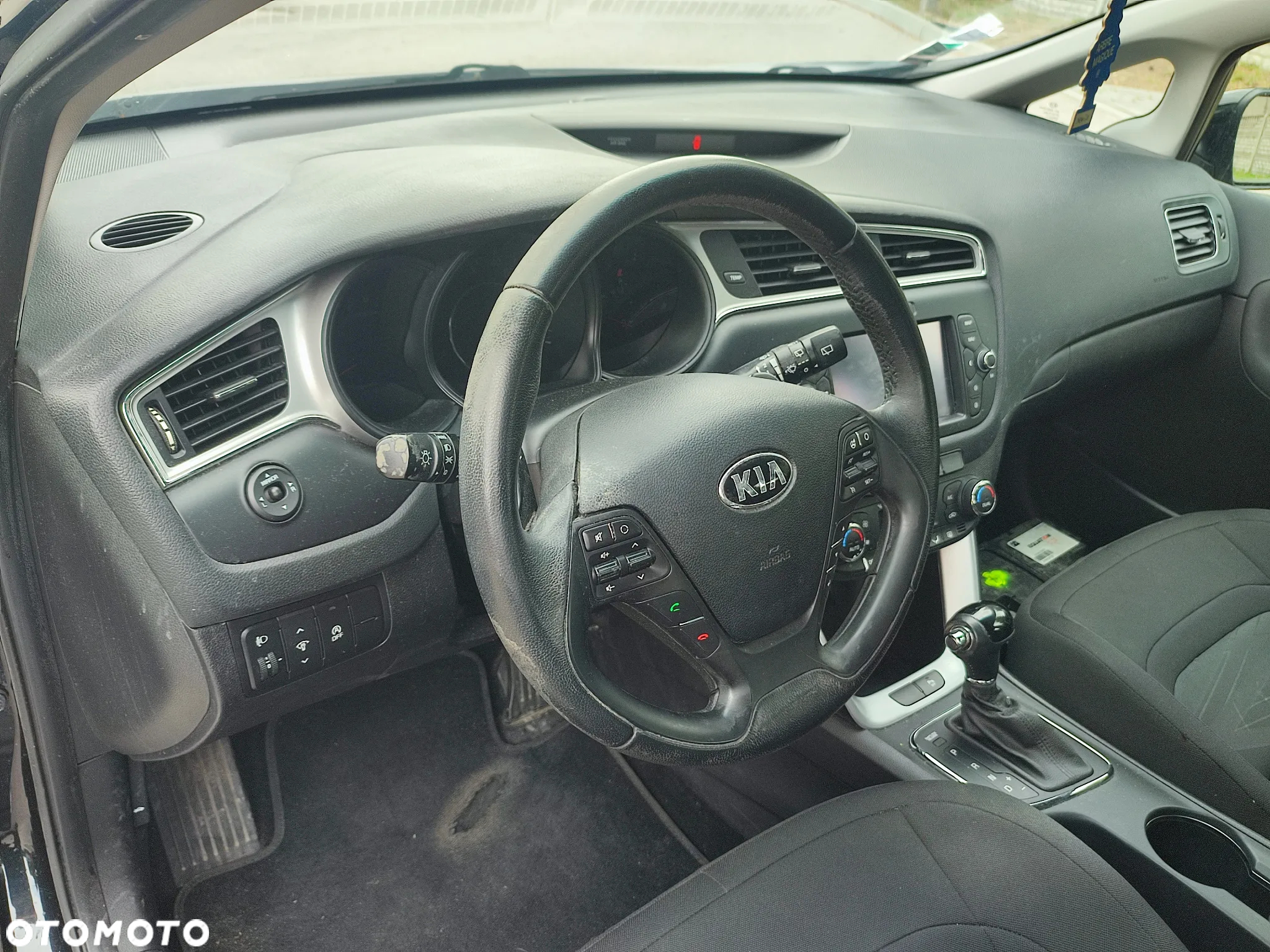 Kia Ceed 1.6 CRDi 136 DCT ISG Platinum Edition - 12