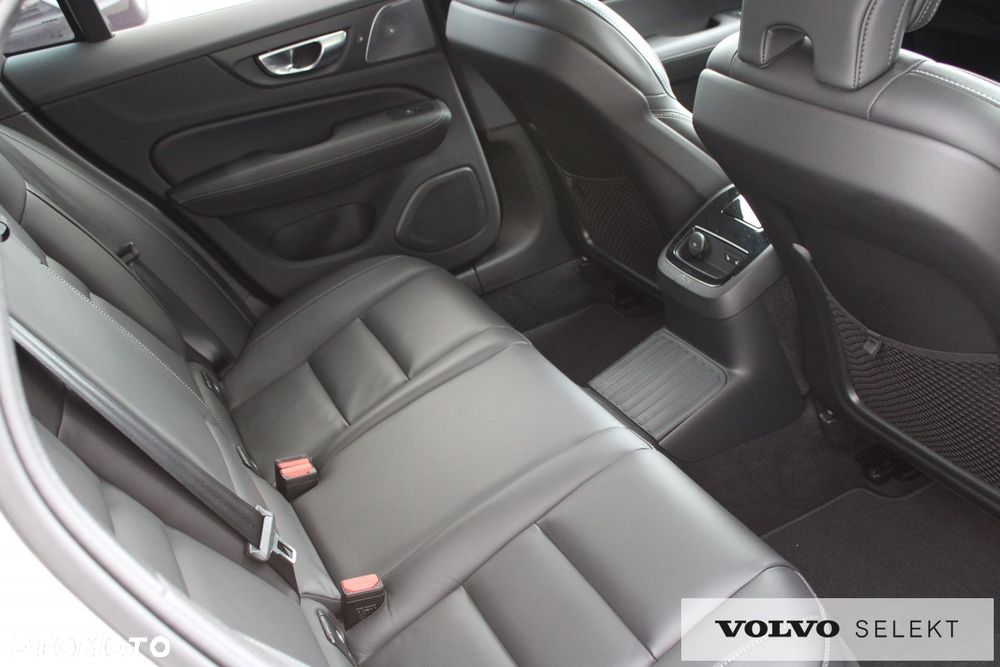 Volvo V60 - 18