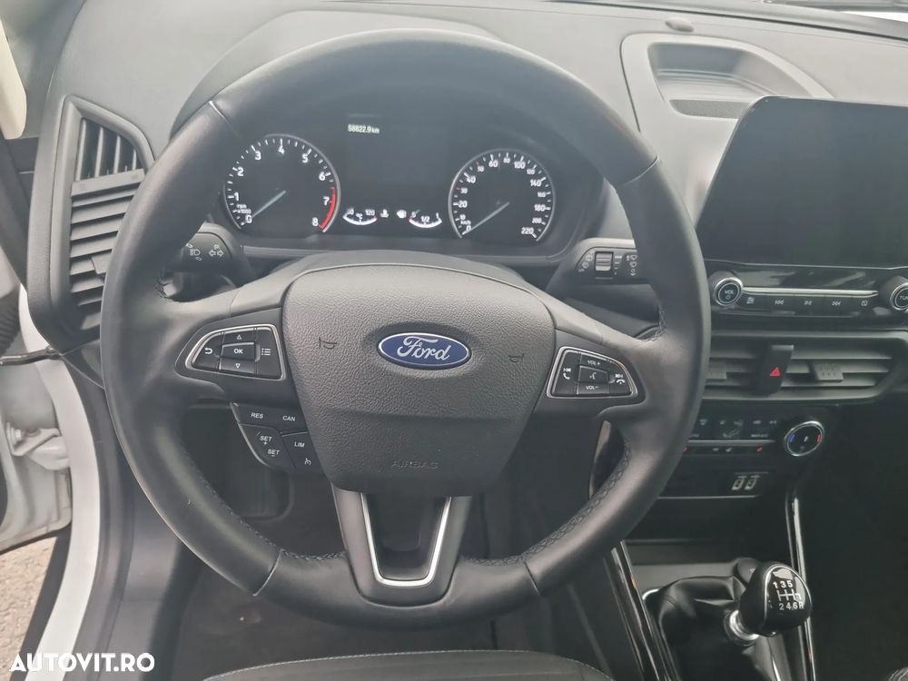 Ford EcoSport - 15