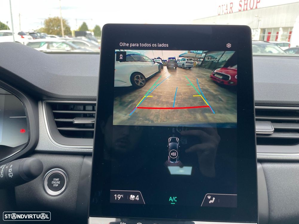 Renault Captur 1.0 TCe Techno Bi-Fuel - 19