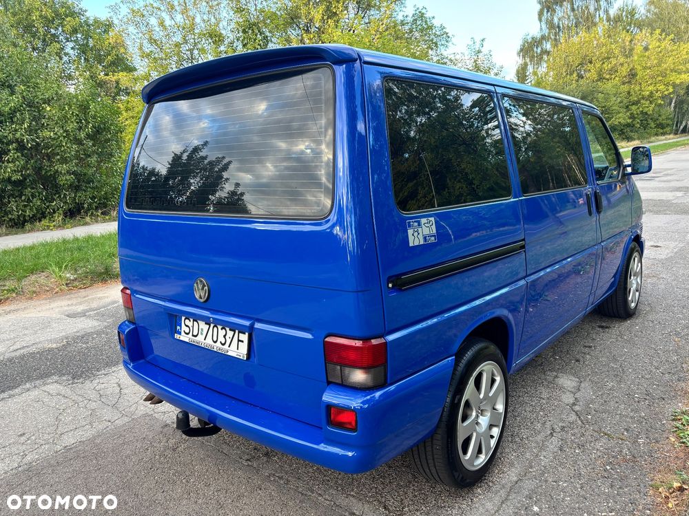 Volkswagen Multivan - 20