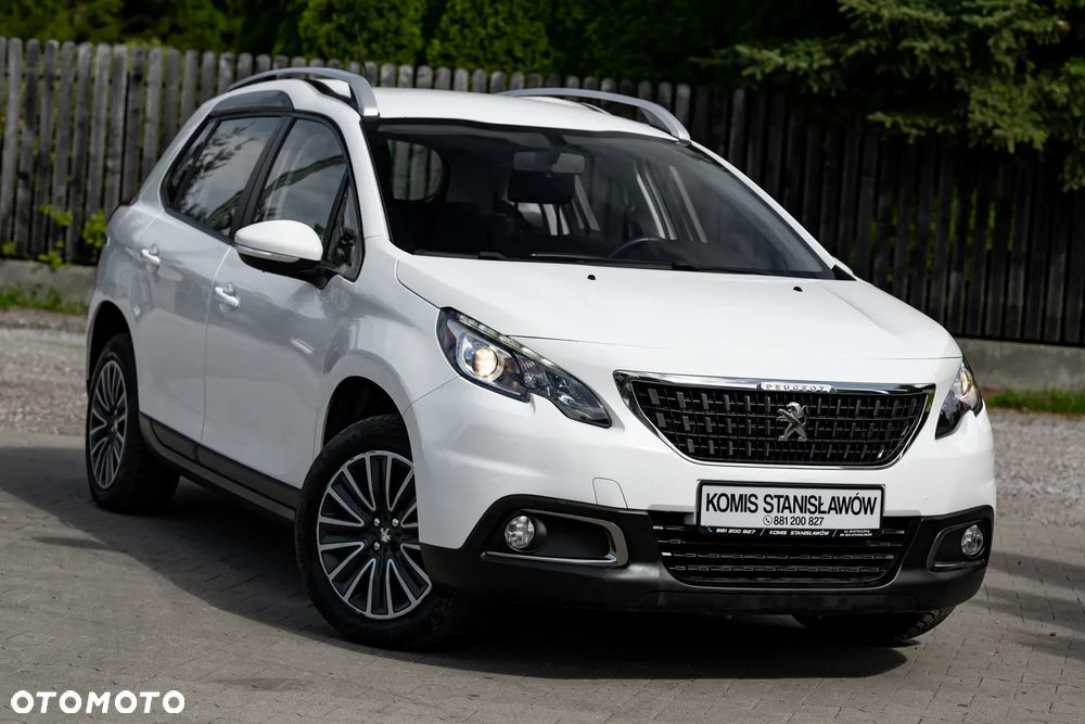 Peugeot 2008 1.6 BlueHDi Allure S&S - 12