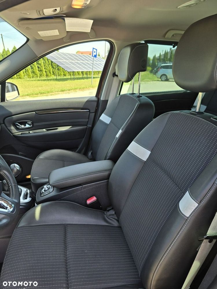 Renault Scenic - 19