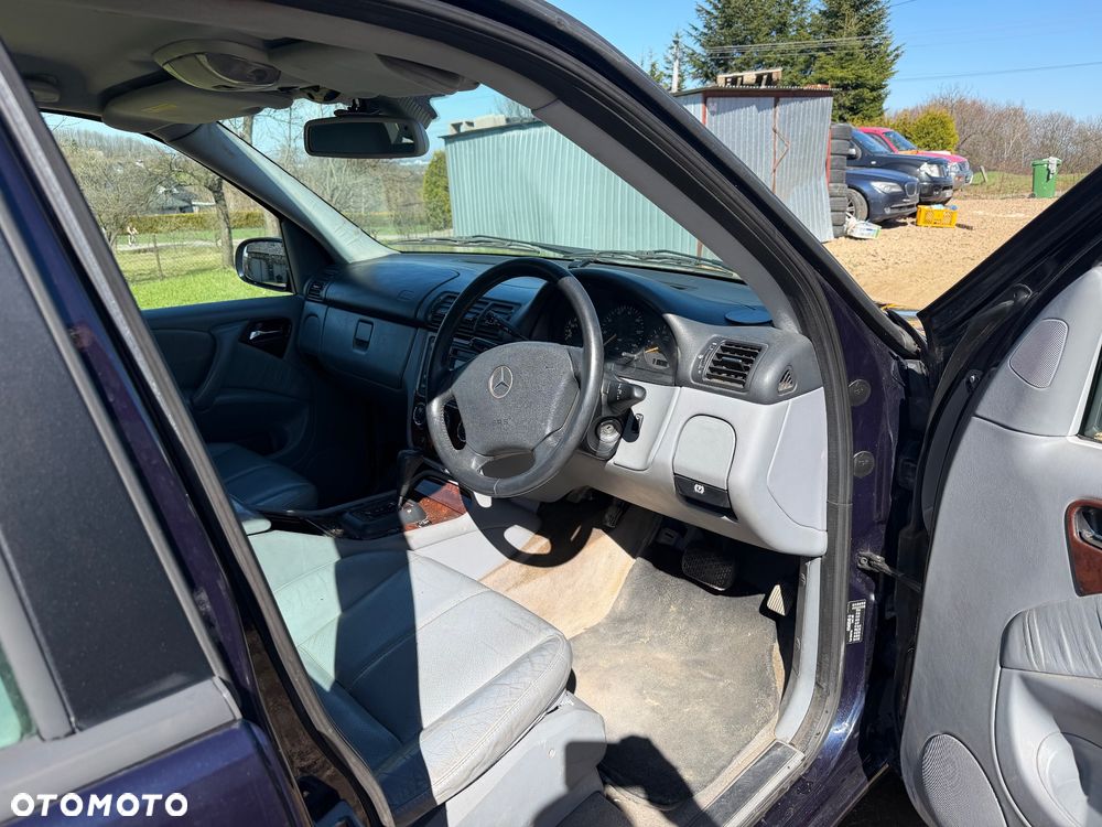 Mercedes-Benz ML 350 - 5