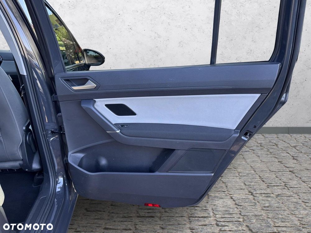 Volkswagen Touran 2.0 TDI BMT SCR Comfortline - 38