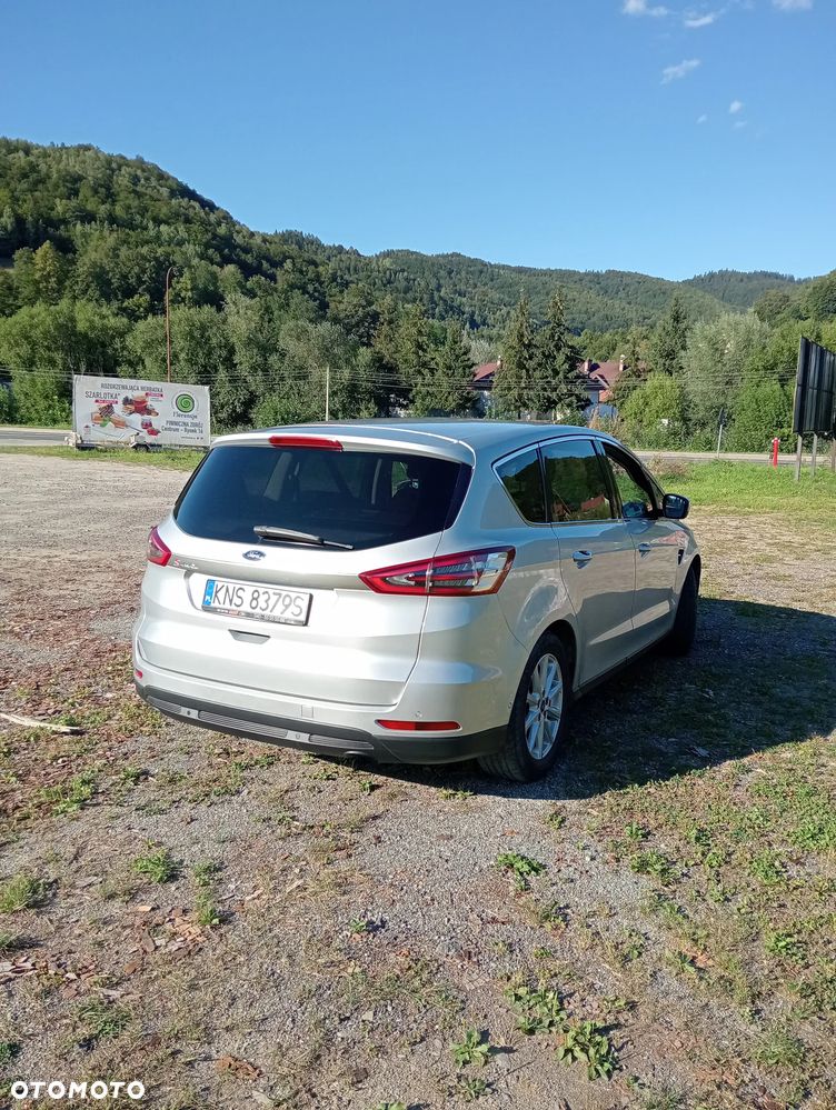 Ford S-Max - 8