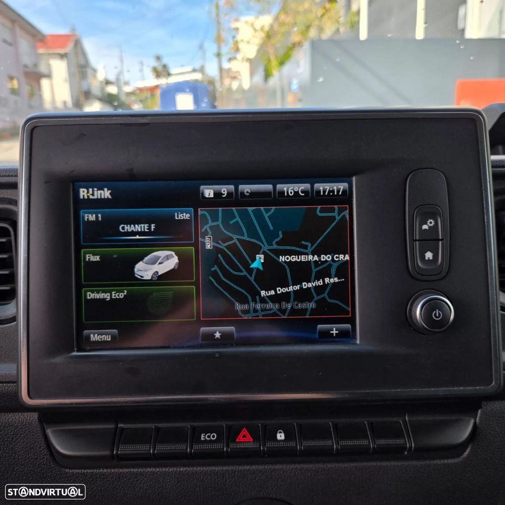 Renault Master E-Tech L3H2 Advance Autonomia Urbana - 15