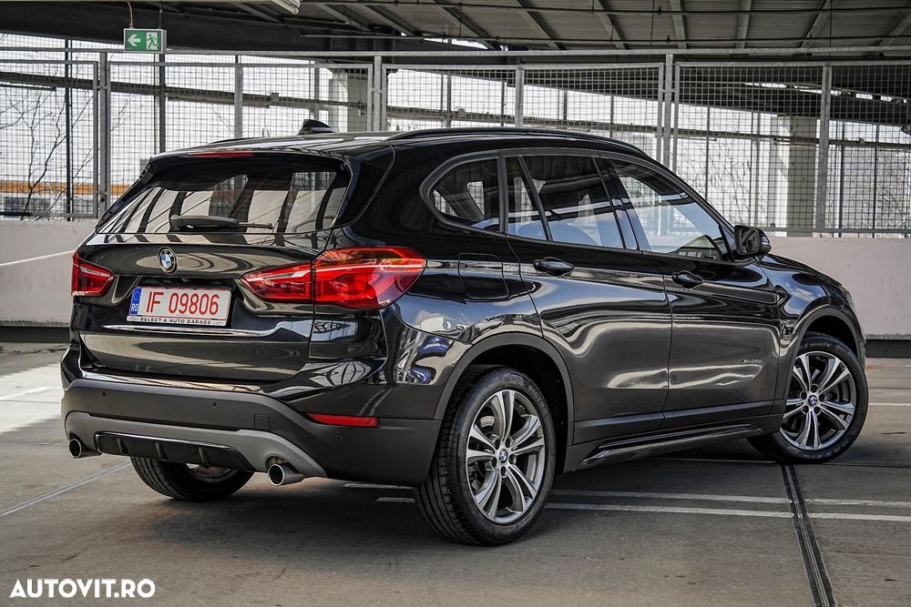 BMW X1 xDrive20d Aut. Sport Line - 4