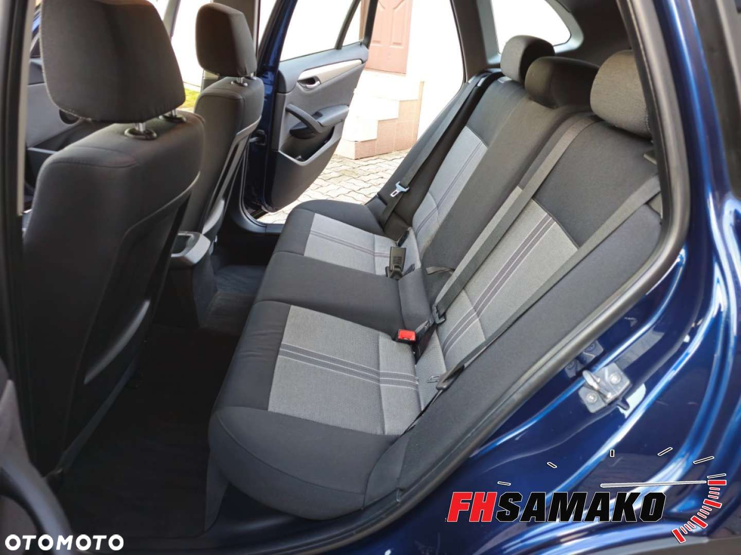 BMW X1 - 29