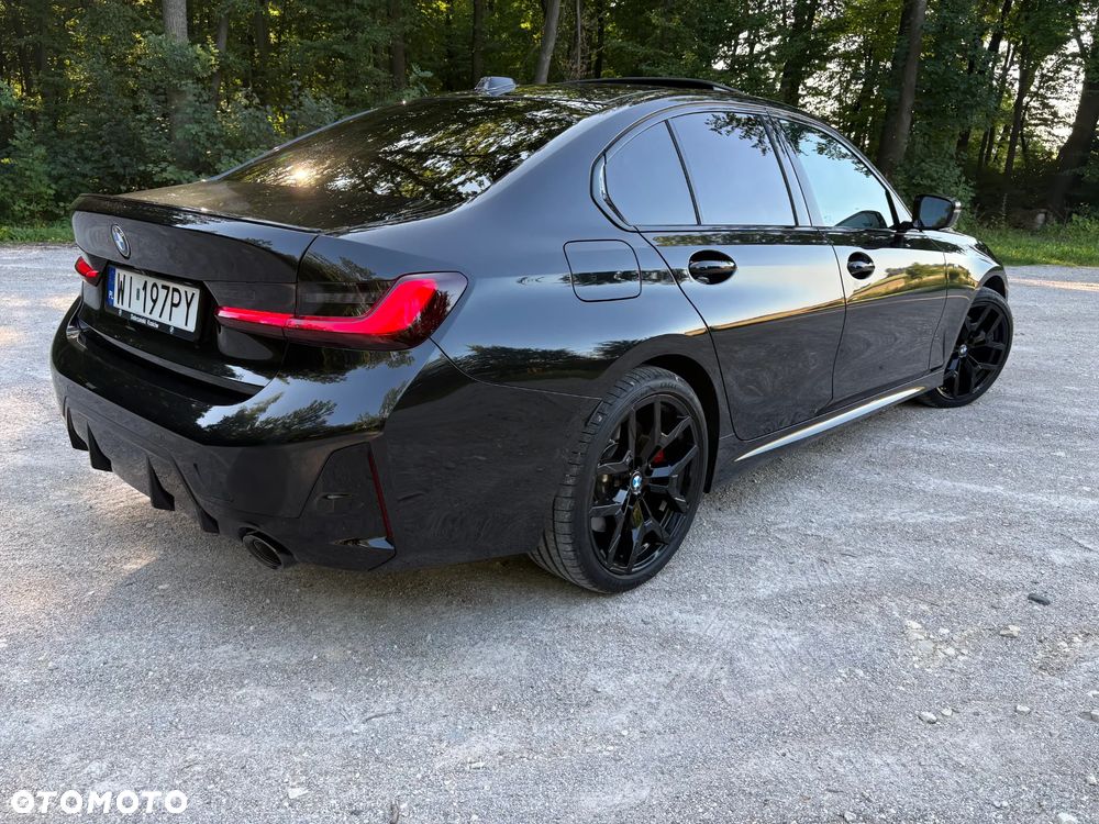 BMW Seria 3 320i M Sport - 13