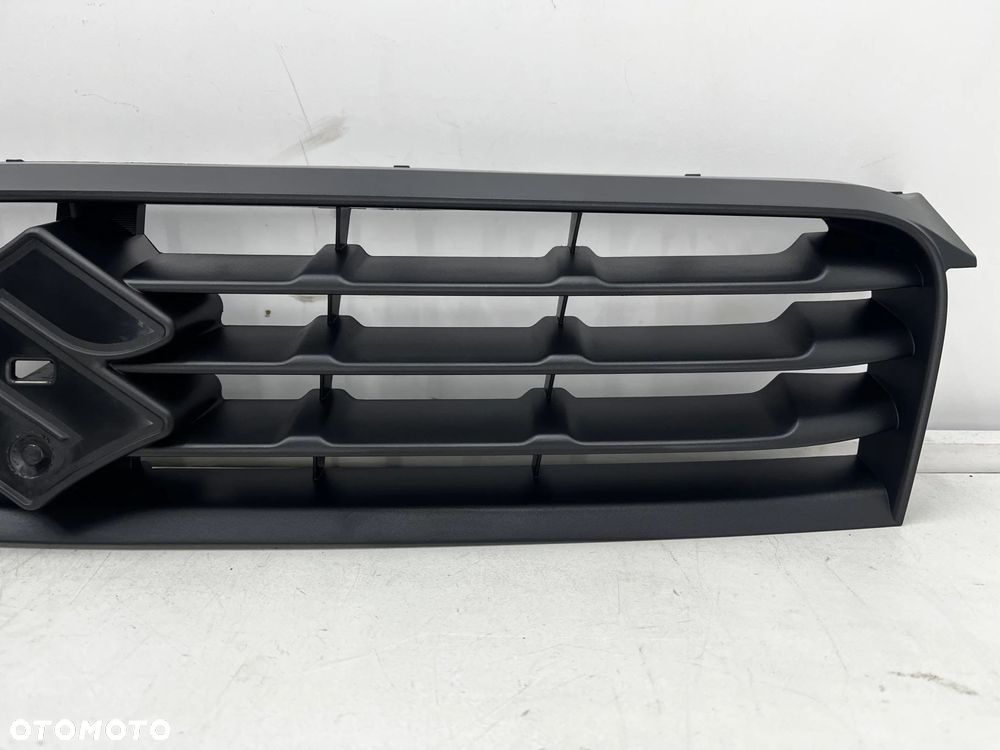 Atrapa Suzuki Splash 08-14r. grill przednia maskownica zderzaka znaczek 71741-51k00-5pk - 4