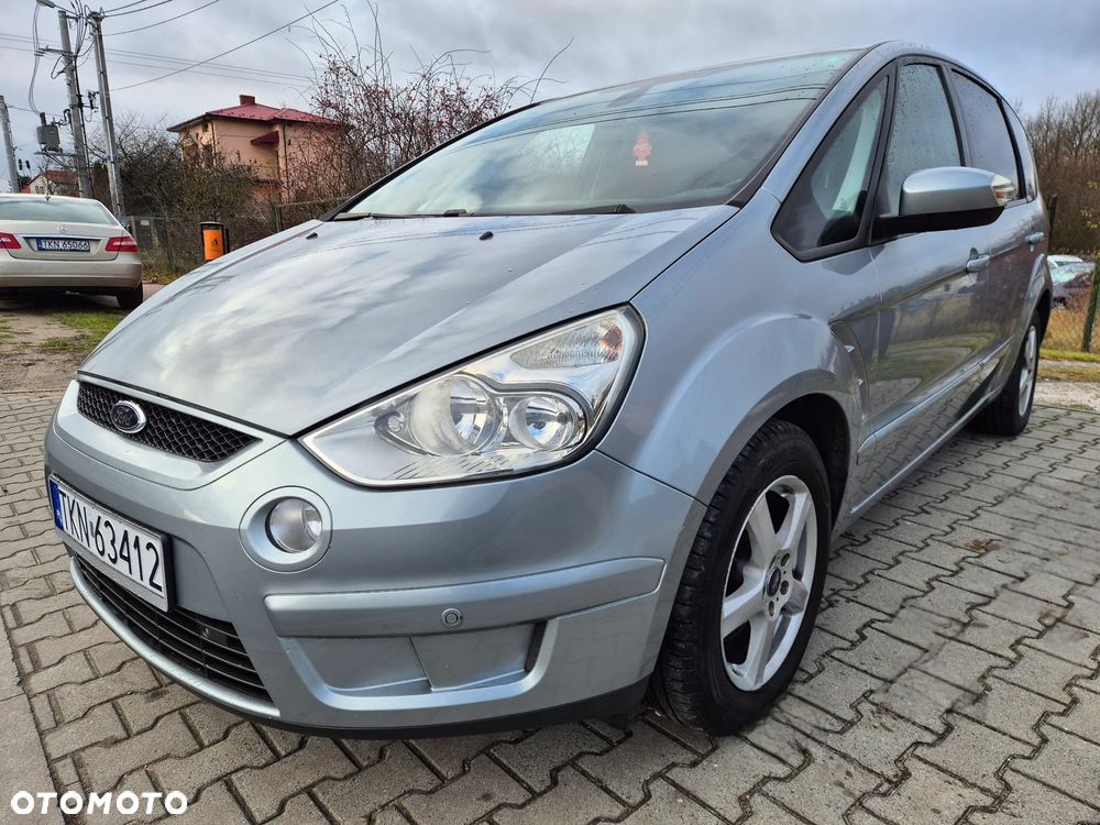 Ford S-Max 2.0 TDCi DPF Titanium - 4