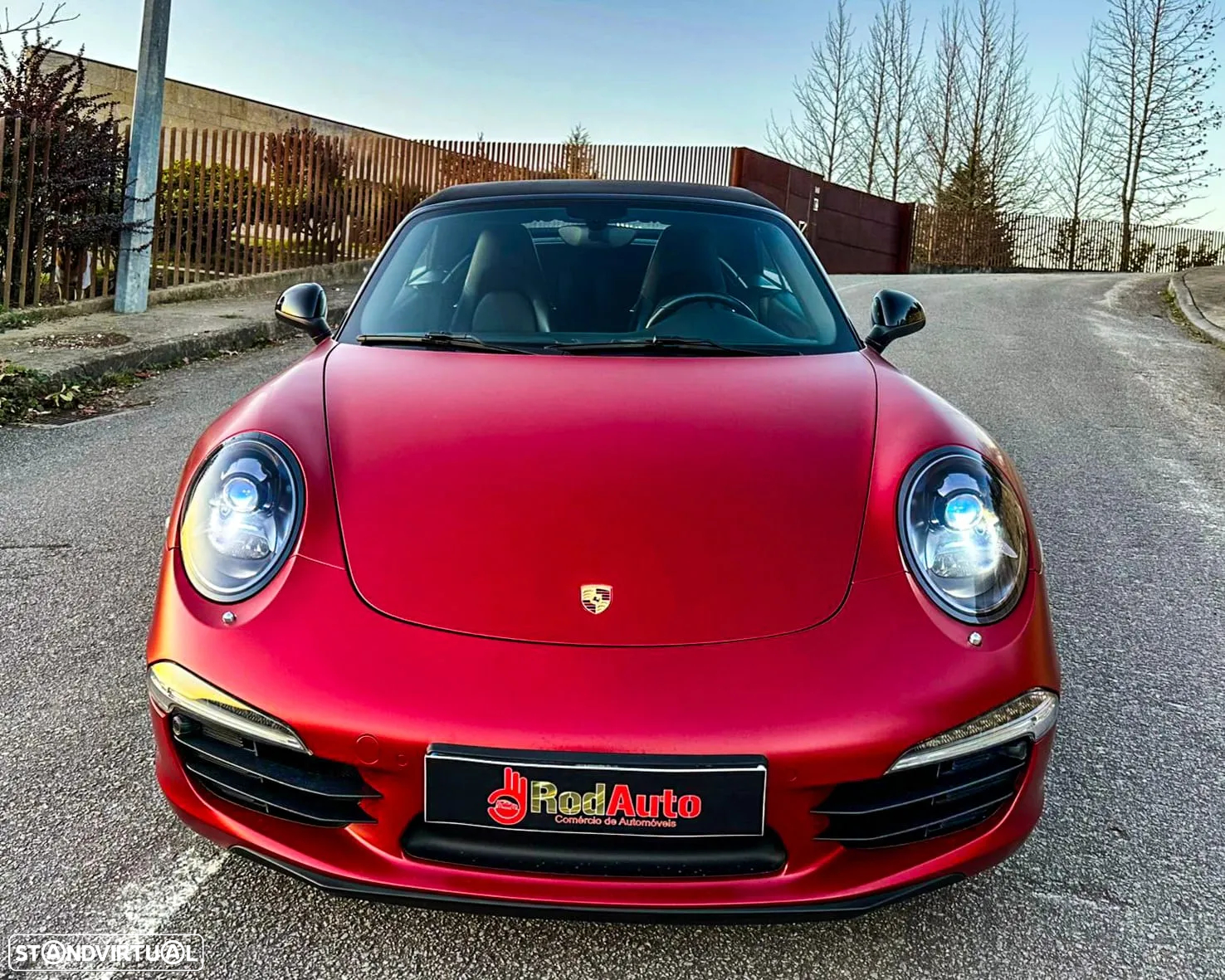Porsche 911 (991) Carrera 4 Cabriolet PDK Black Edition - 2