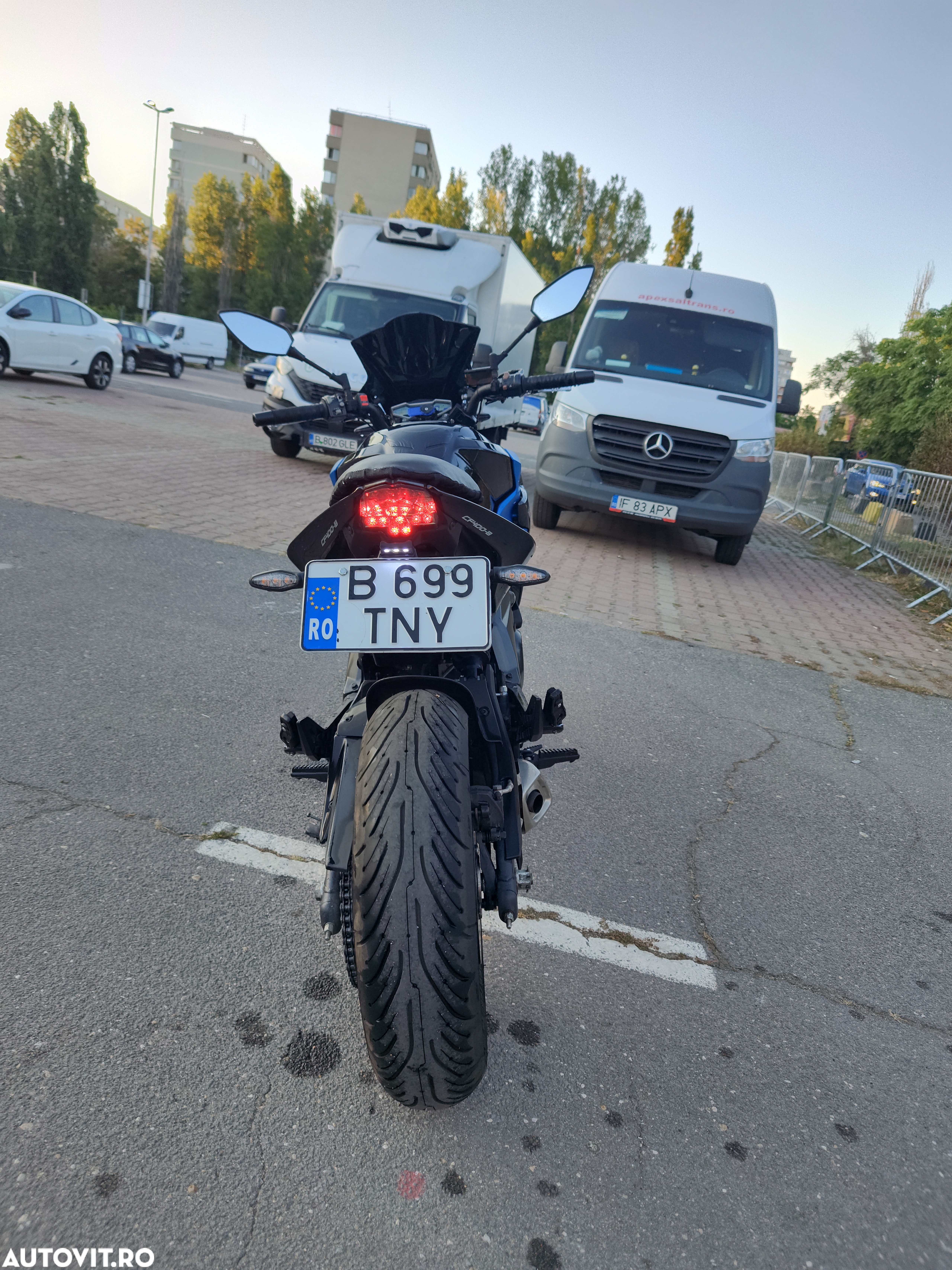 CF Moto 400NK ABS - 13