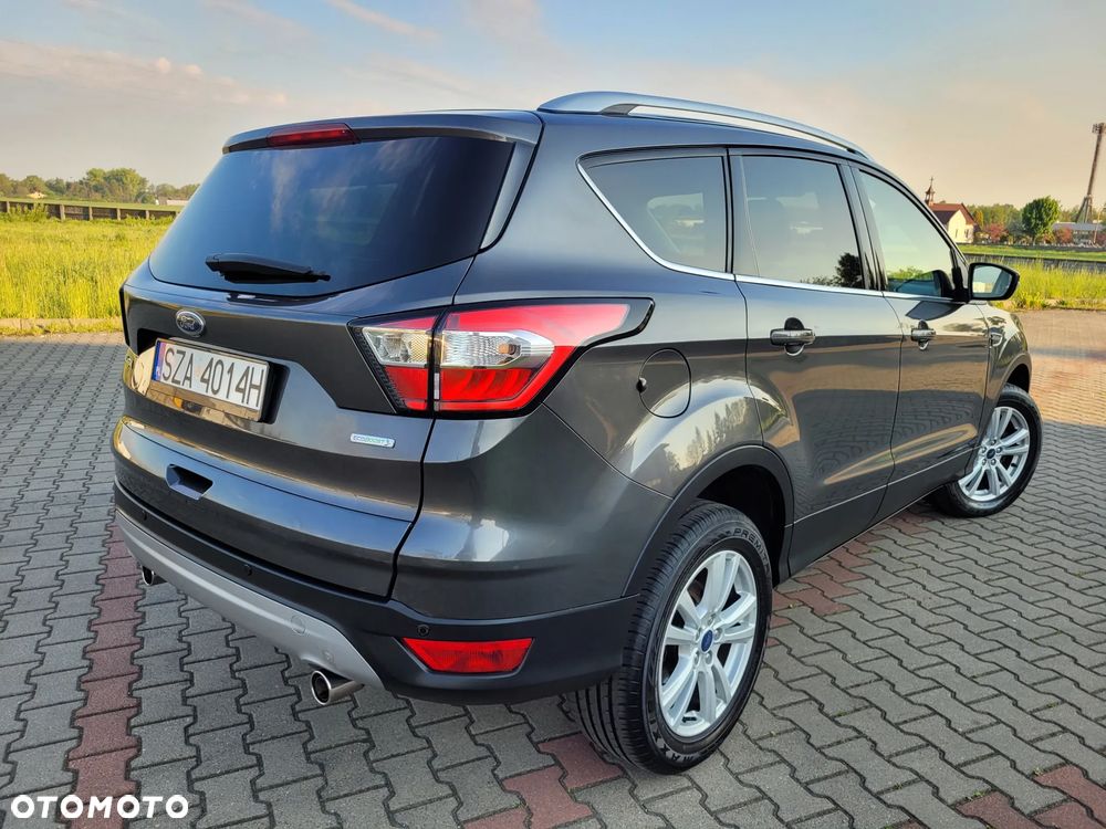 Ford Kuga - 8