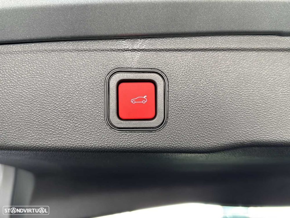 Jeep Avenger 1.2 GSE T3 Altitude - 20