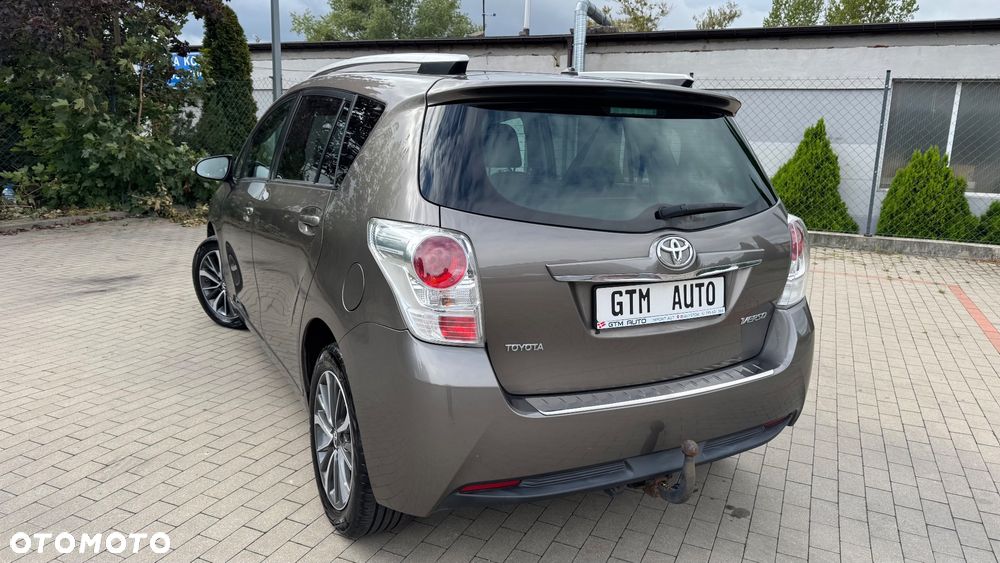 Toyota Verso 1.8 7-Sitzer Executive - 9