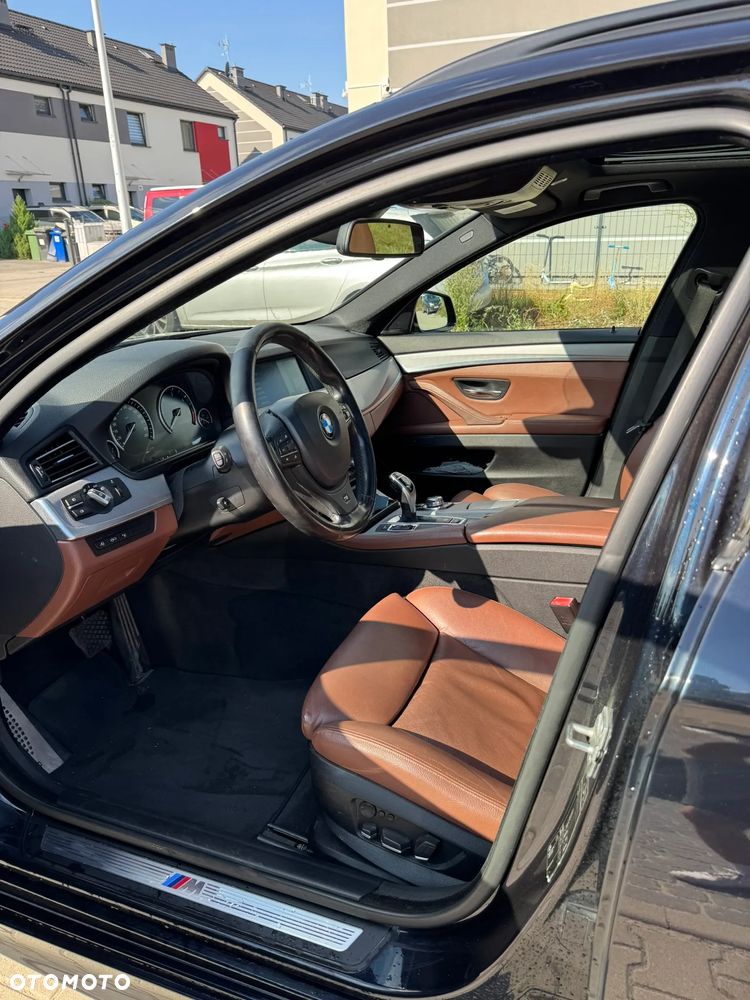 BMW Seria 5 535d Touring - 12