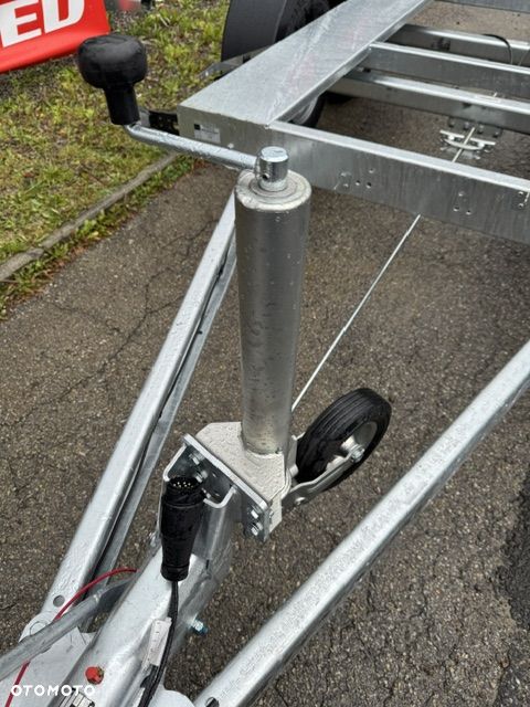 TEMARED POWER 2613 pod agregat, dmc 2700kg - 19