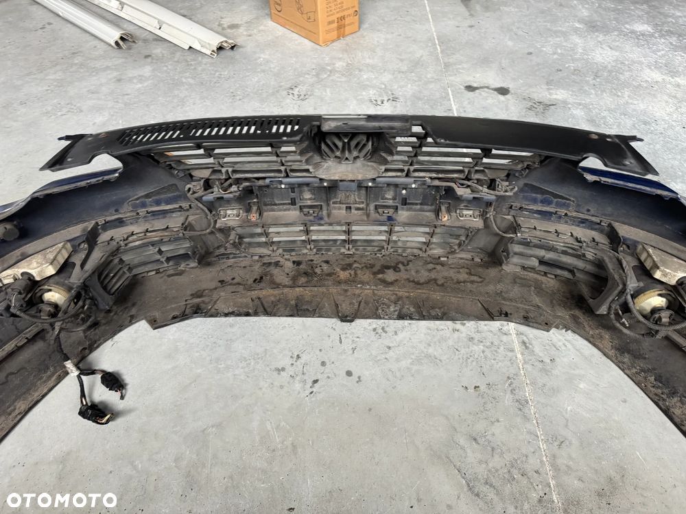 ZDERZAK PRZÓD KOMPLETNY PASSAT B6 PDC SPRYSKIWACZE POD XENON - 15
