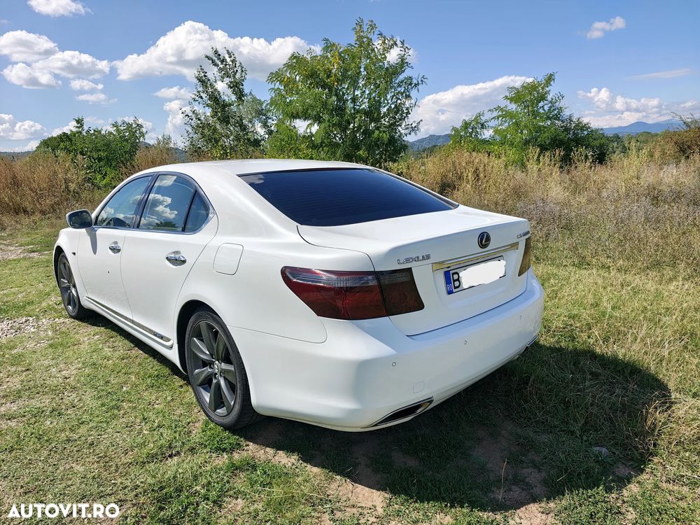 Lexus Seria LS - 5