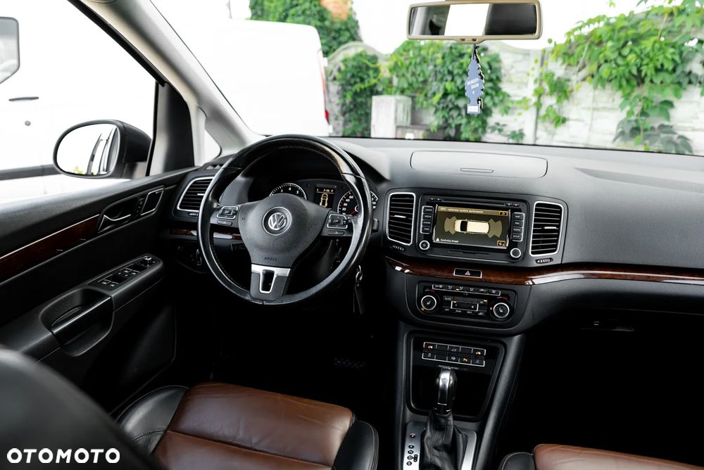 Volkswagen Sharan 2.0 TSI DSG Comfortline - 25