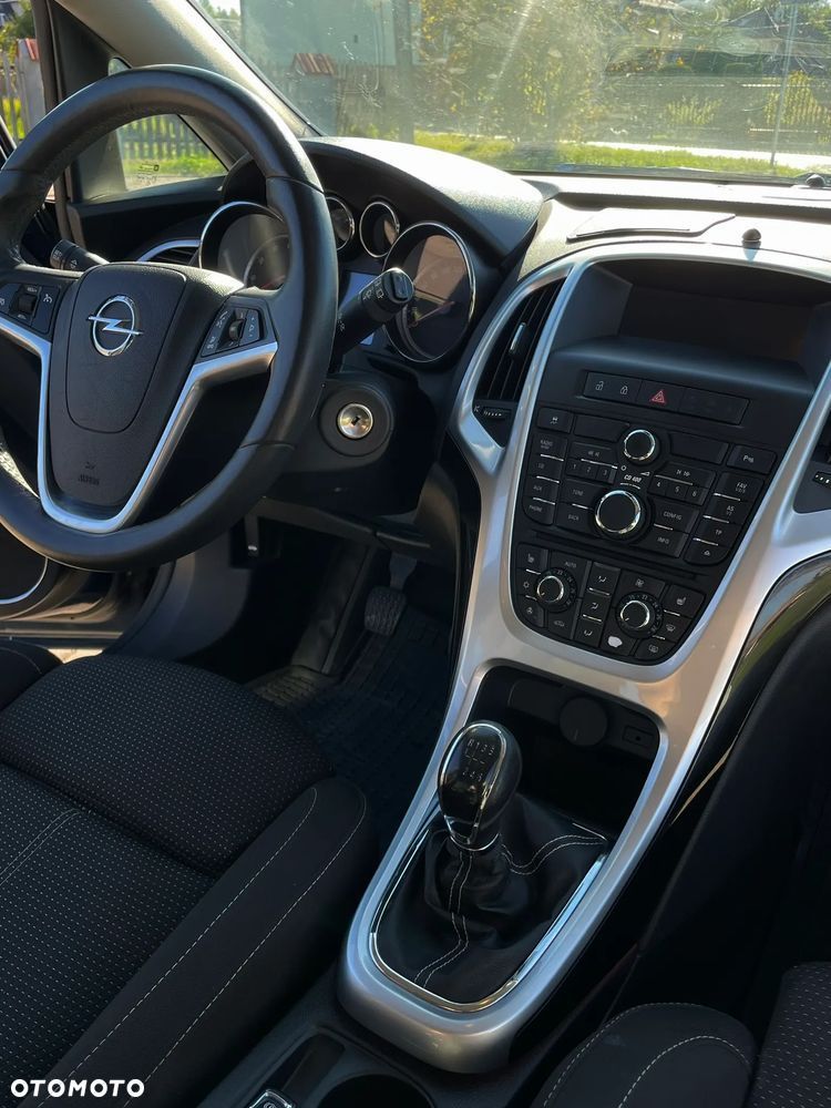 Opel Astra IV 1.4 T Sport - 14