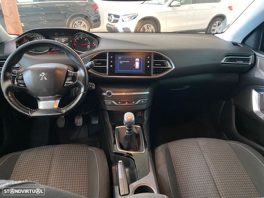 Peugeot 308 SW 1.5 BlueHDi Style - 9