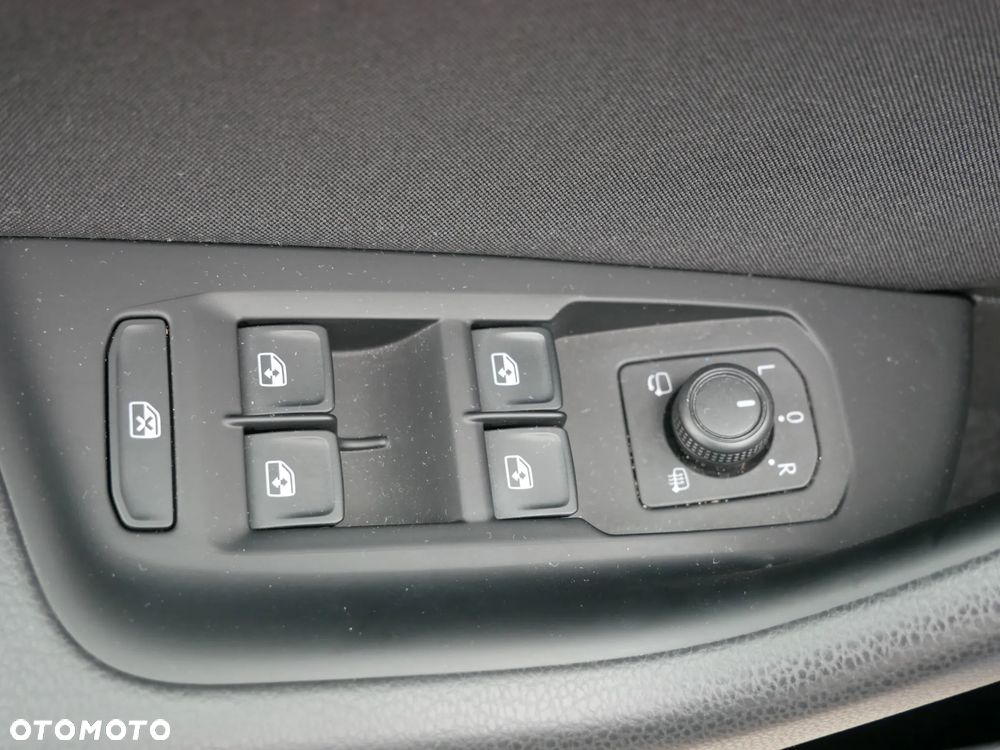 Volkswagen Passat 2.0 TDI EVO Business DSG - 39