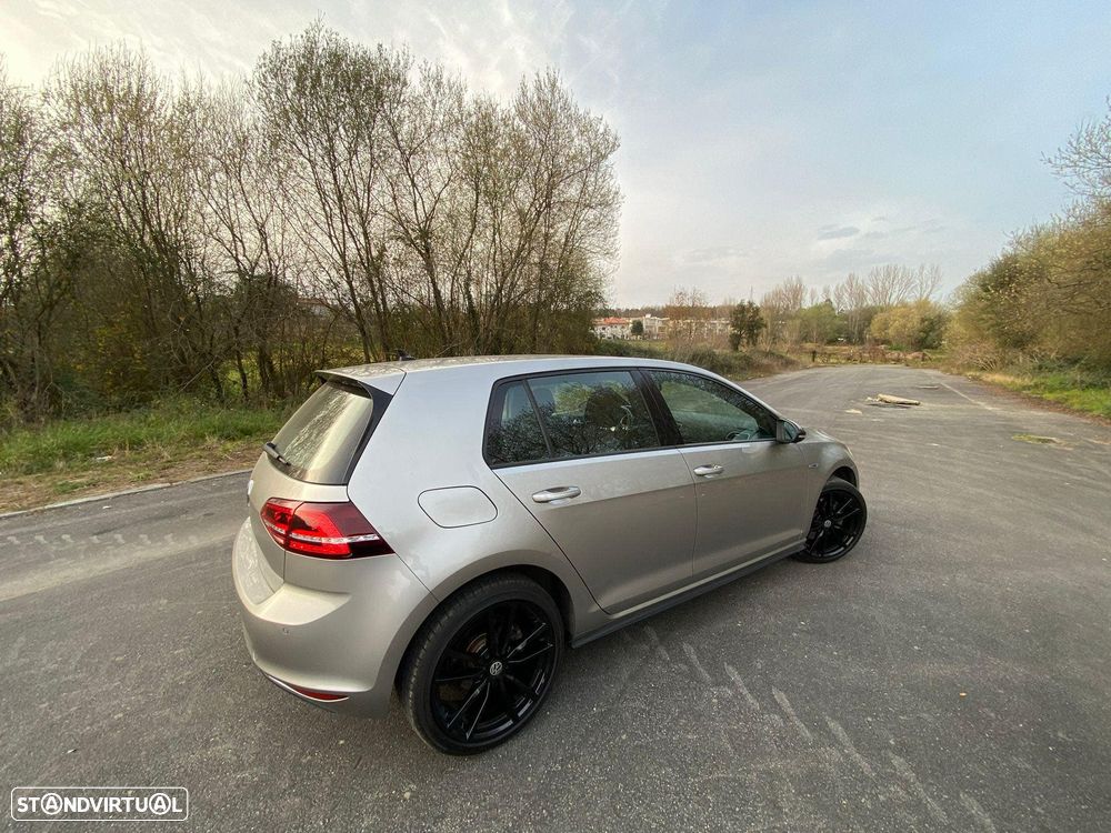 VW Golf - 7