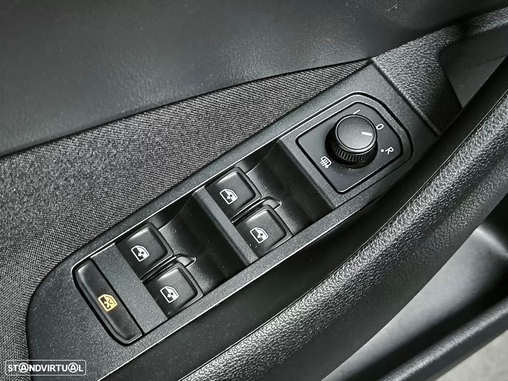 Skoda Scala 1.0 TSI Ambition DSG - 37