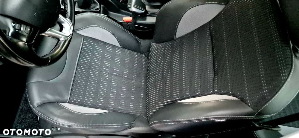 Peugeot 2008 PureTech 110 Stop&Start Allure - 21