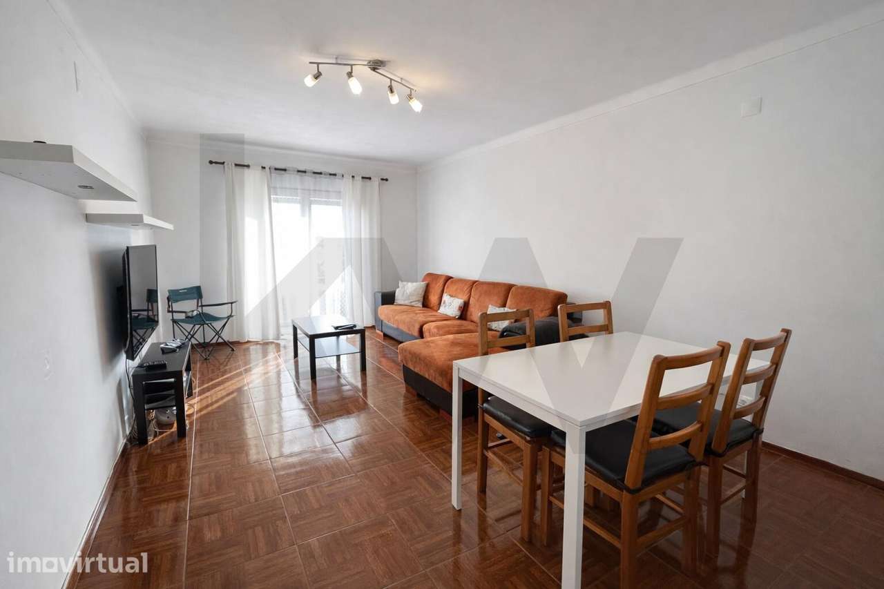 Apartamento T3 no centro de Rio Maior - Grande imagem: 2/23