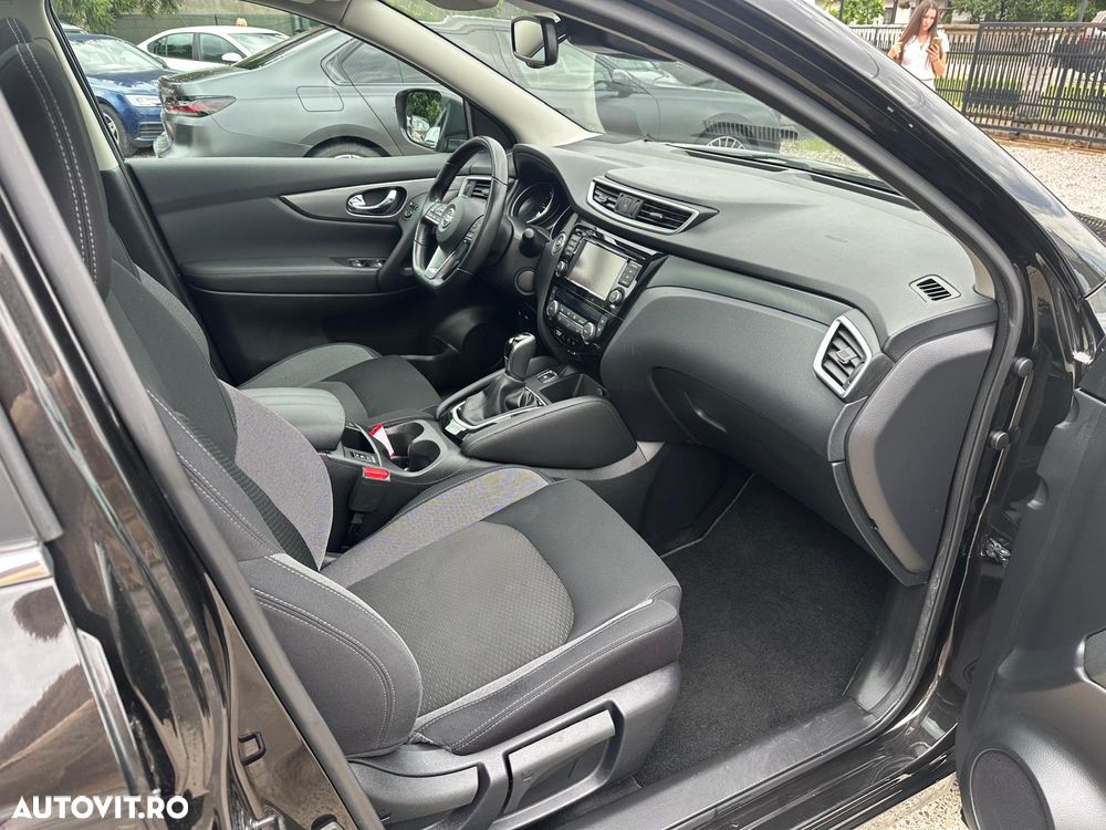 Nissan Qashqai 1.7D 150CP ALL MODE 4X4-I X-TRONIC N-Connecta - 13