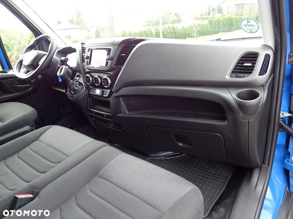 Iveco Daily L4H3 35S18 3.0 180 Hi-MATIC FULL LED Brygadówka DOKA 7 Osób UNIKAT!! JAK NOWY!! Salon PL! 1 WŁ.! - 24