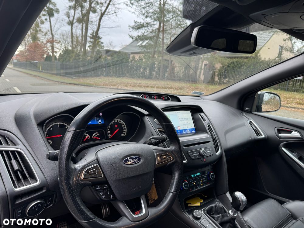 Ford Focus 1.6 TDCi Trend Sport - 3