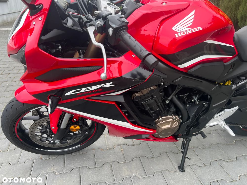Honda CBR - 18