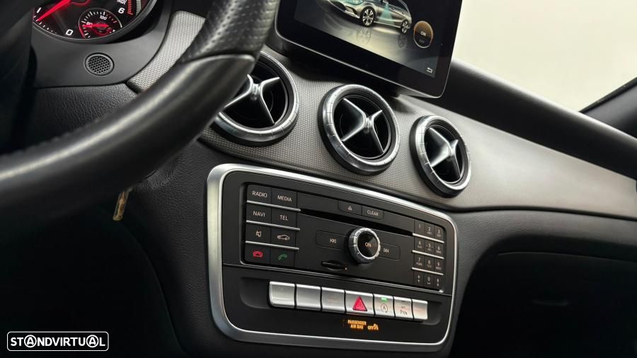 Mercedes-Benz CLA 200 d 7G-DCT UrbanStyle Edition - 15