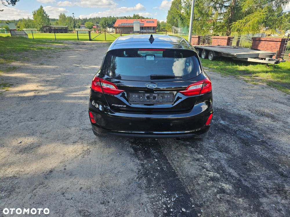 Ford Fiesta 1.1 S&S COOL&CONNECT - 5